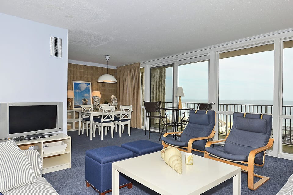Floor Plan,Living Area,