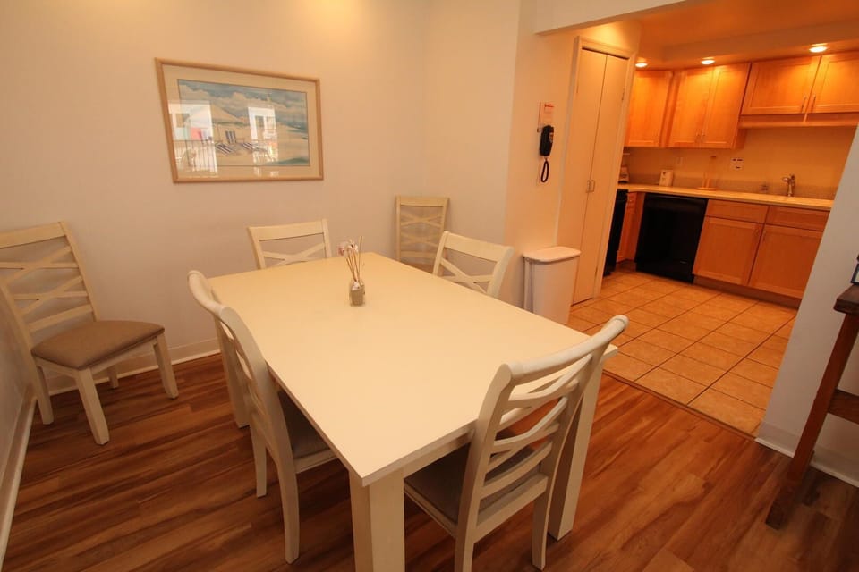 Floor Plan,Dining Table,
