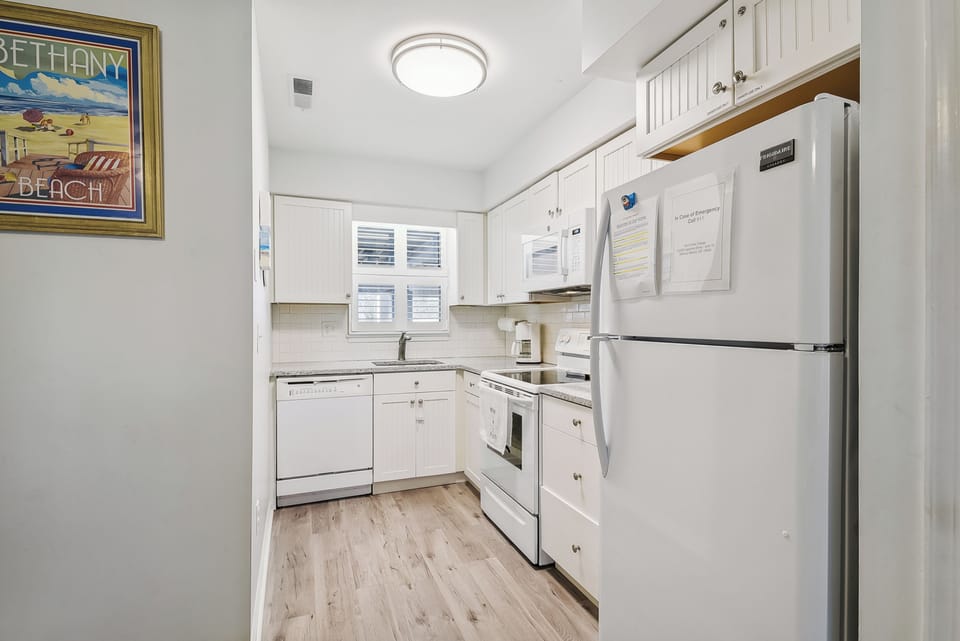 Main Level,Kitchen,