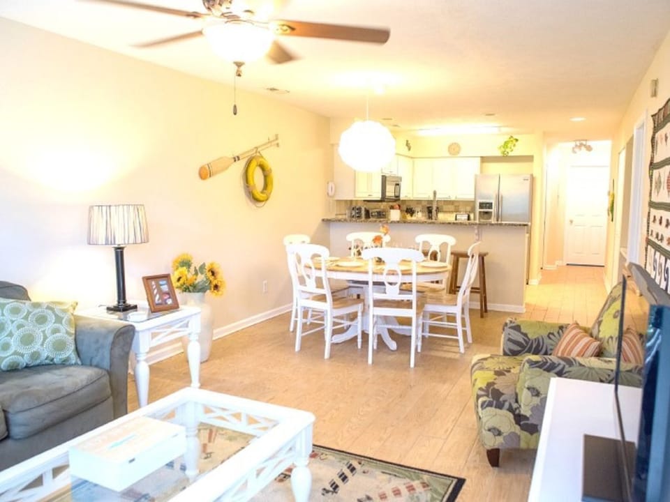 Open concept living/dining/kitchen