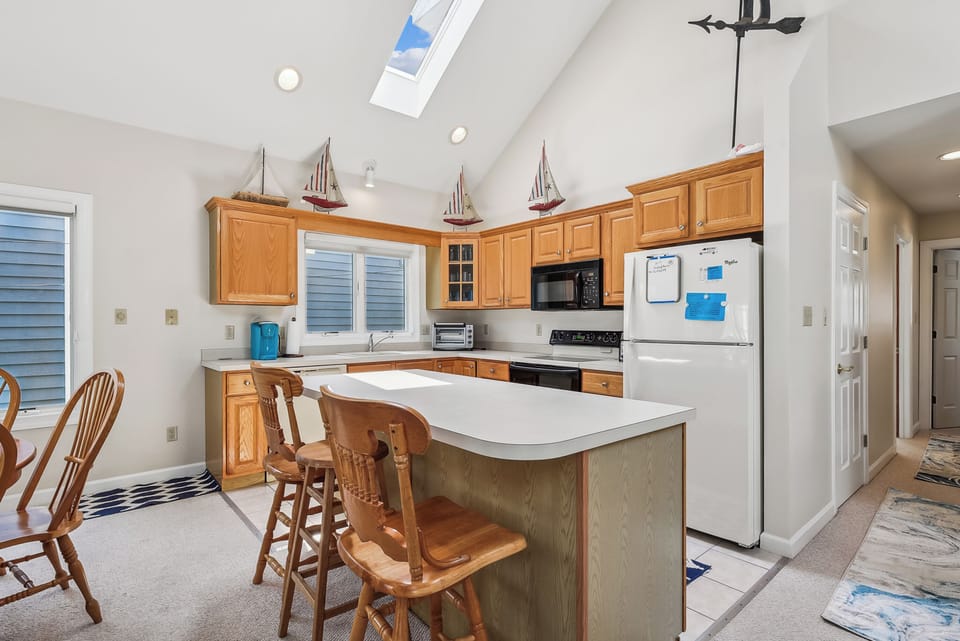 Main Level,Kitchen,