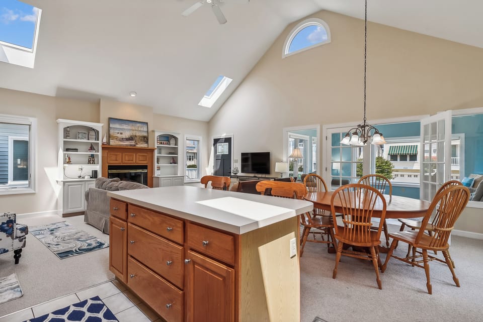 Main Level,Kitchen,