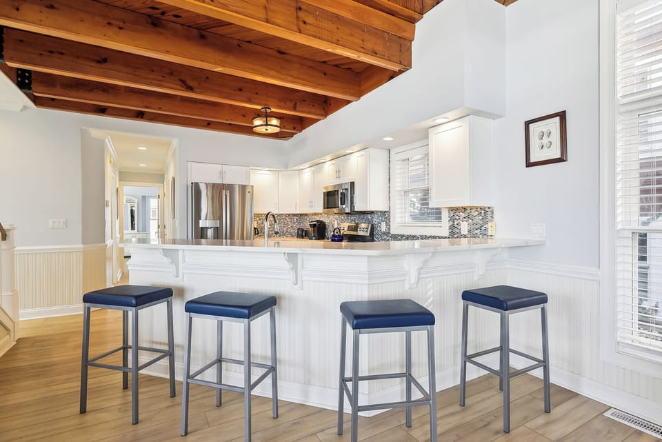 Main Level,Kitchen,