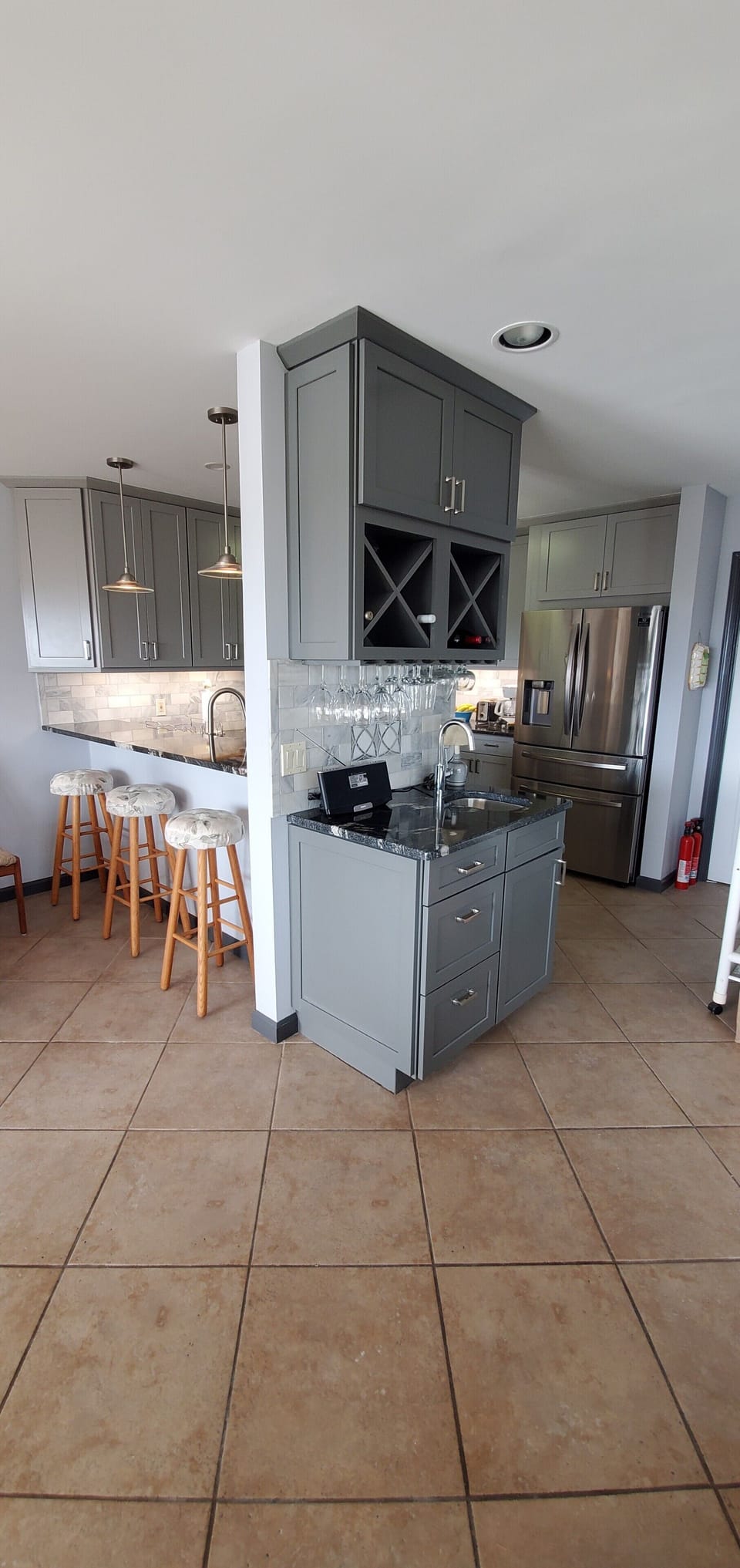 Main Level,Wet Bar,