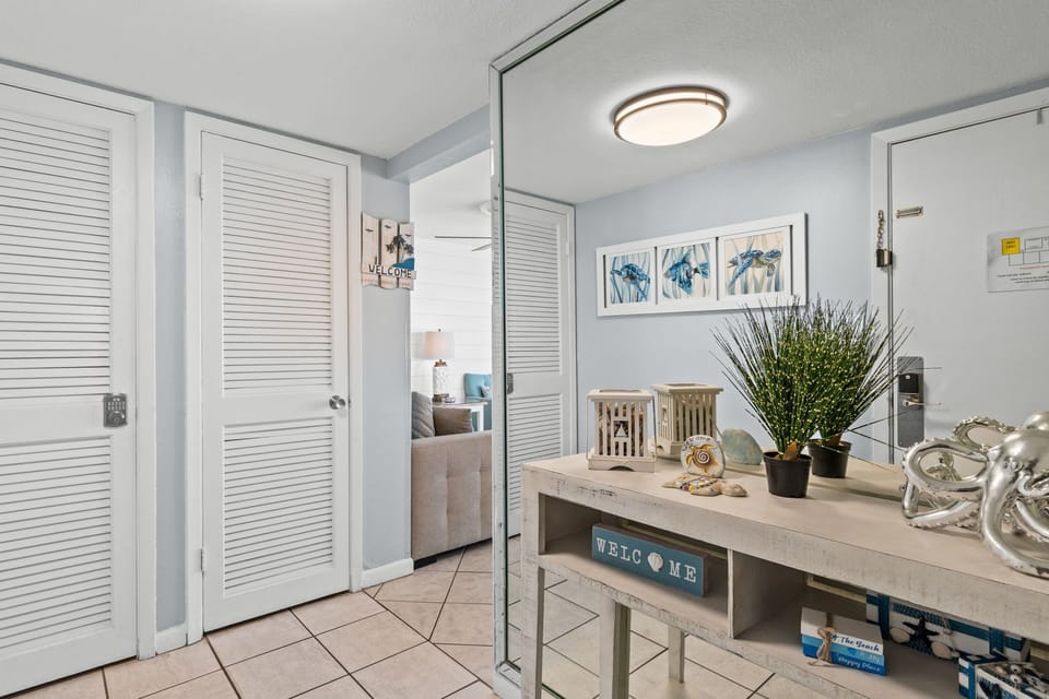 Entry Foyer
