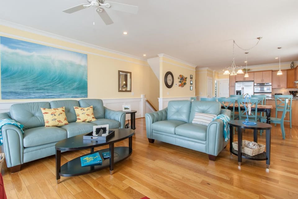 Salty Sunrise-Living Room