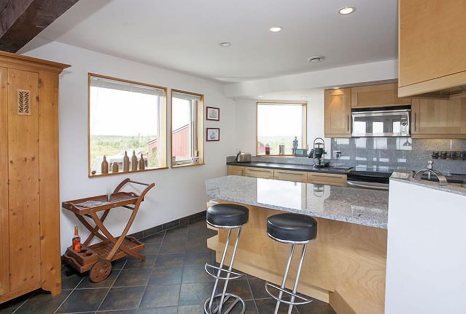Kitchen Main Floor