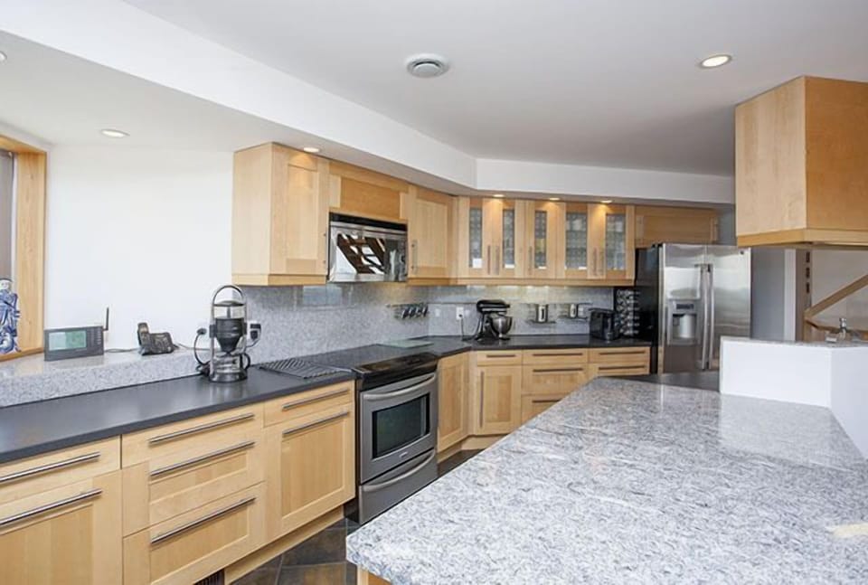 Kitchen Main floor