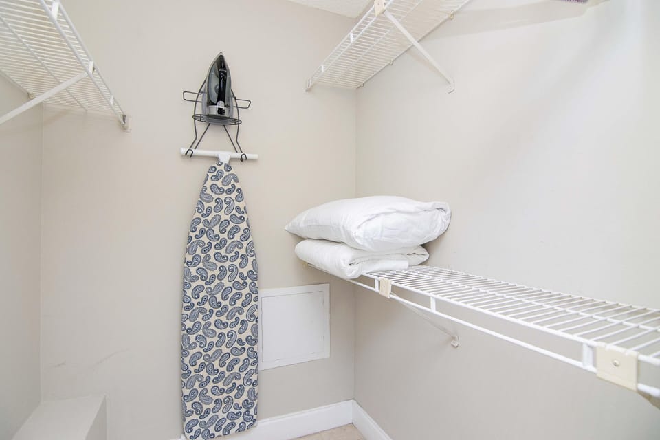 2nd Bedroom Walk-In Closet