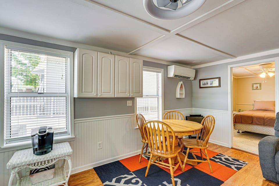 Dining Area | Well-Equipped Kitchen
