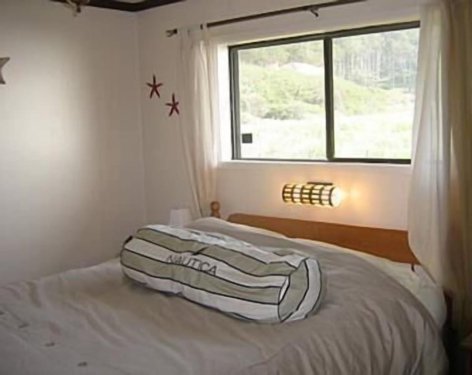 Master bedroom with queen bed