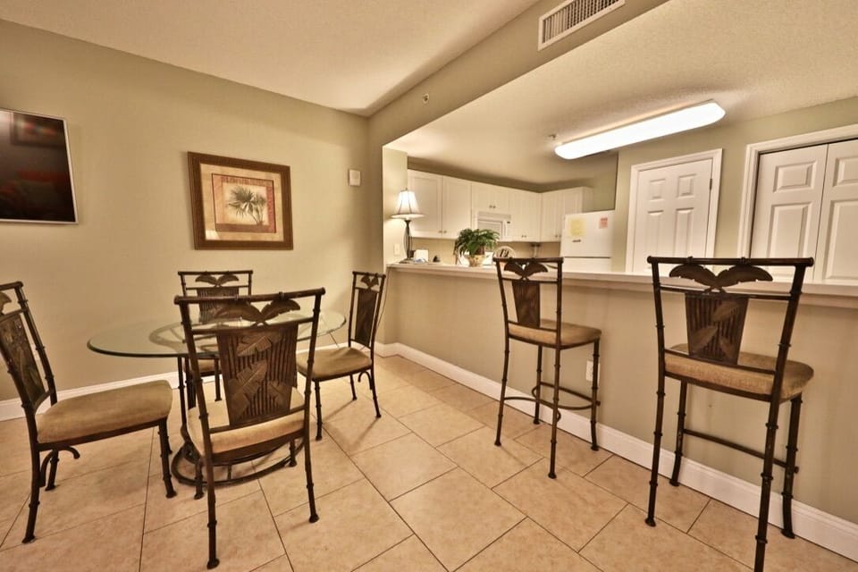 Bar and dining table.
