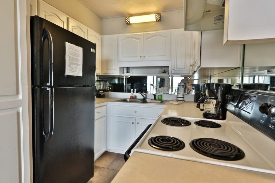 Fully stocked kitchen