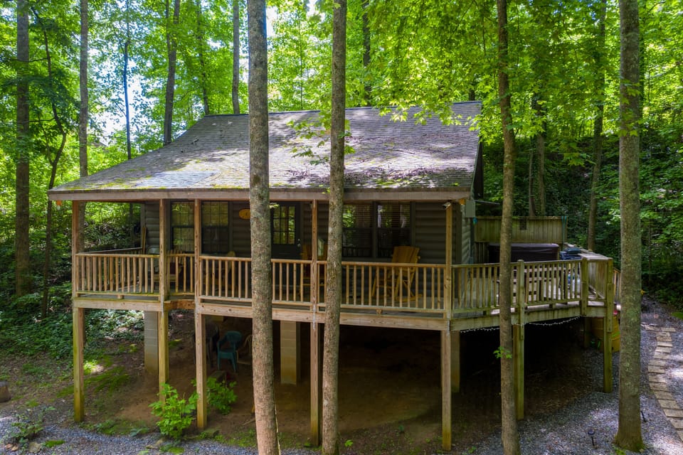 Peaceful but yet walking distance to main street  