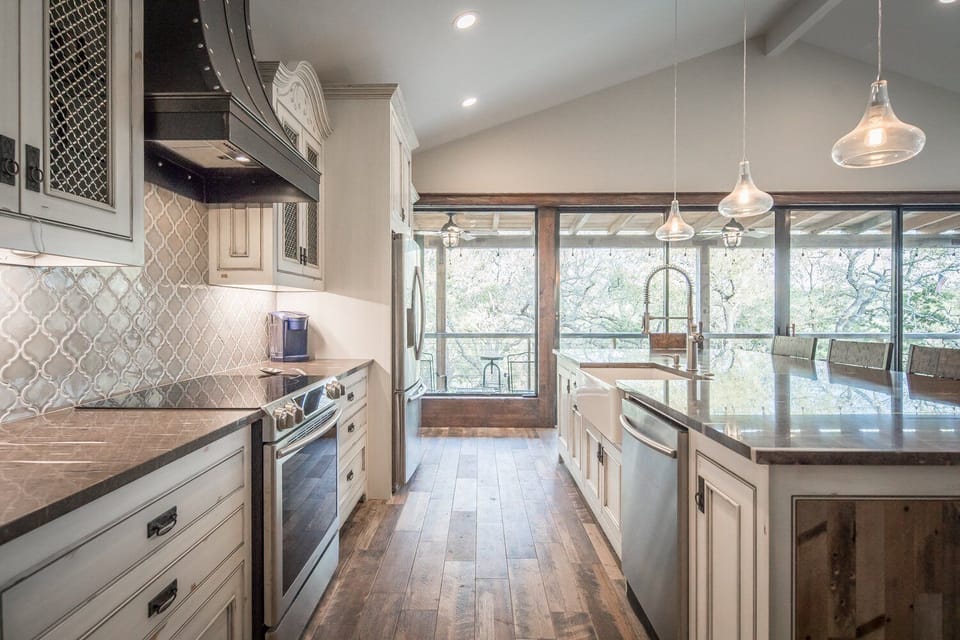 Stainless appliances + ample counter space in the kitchen