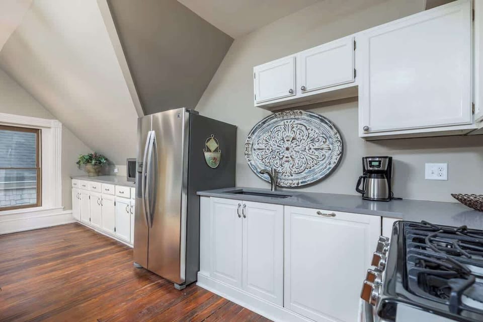3rd floor kitchen