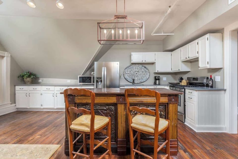 3rd floor kitchen