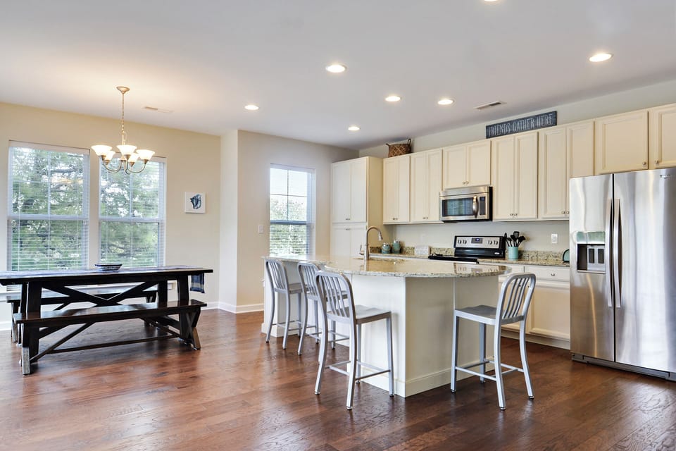 Main Level,Dining Area,