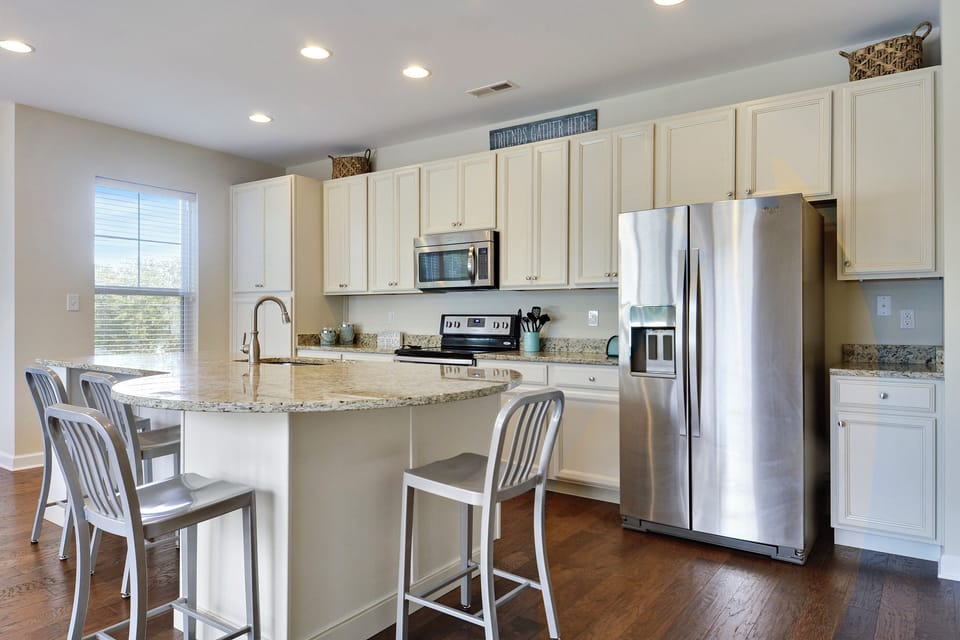 Main Level,Kitchen,