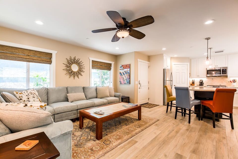 Great room/kitchen