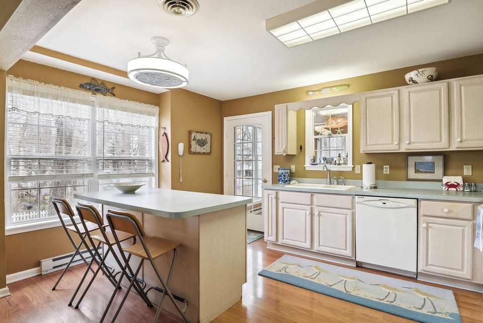 Level 2,Kitchen,