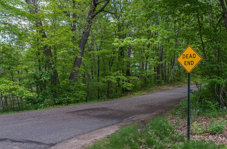 Peaceful, private, dead end street for low traffic. 