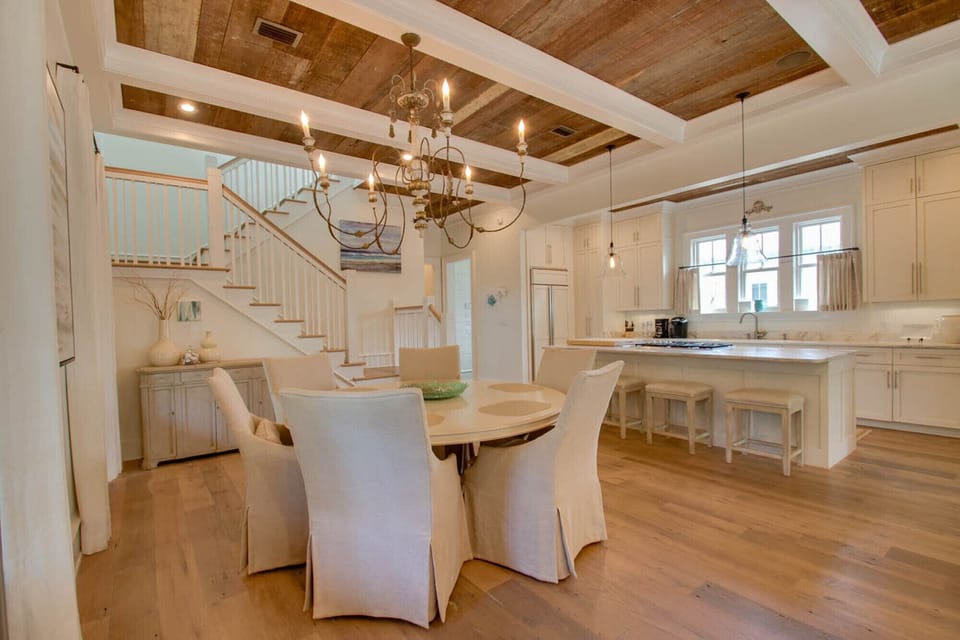 First Floor, Dining