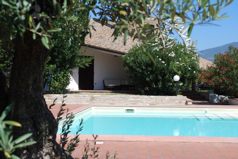 view Villa Mattia