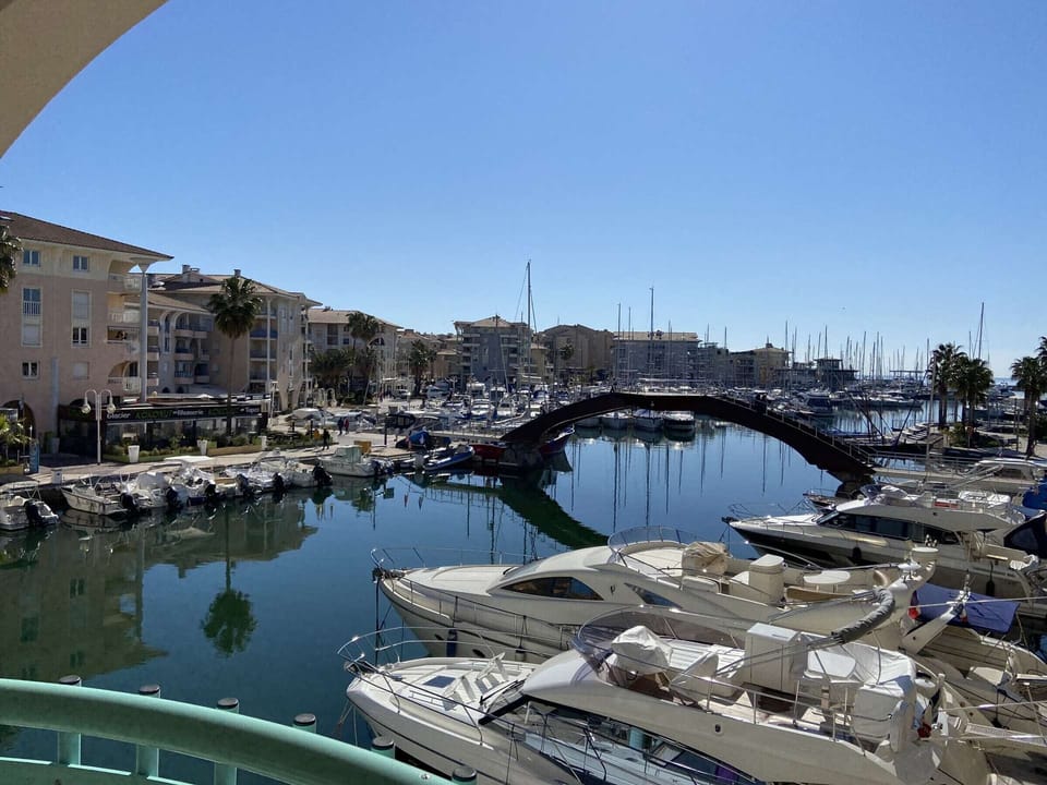 Marina