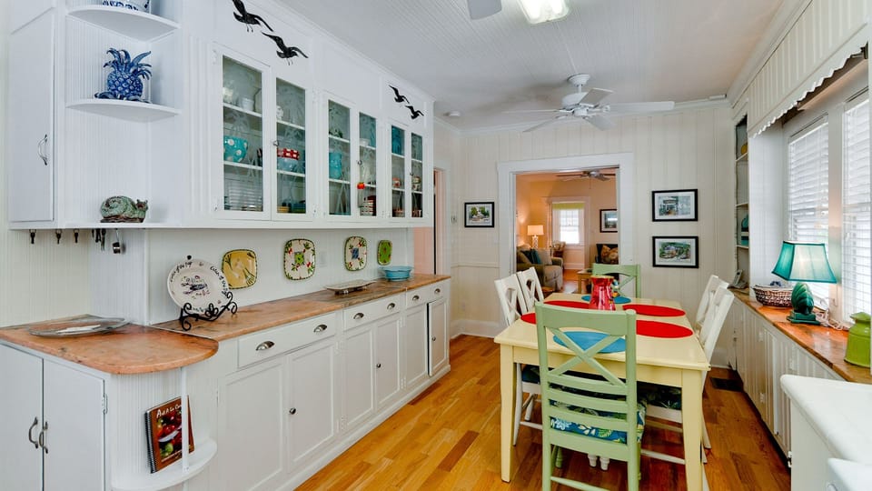 Dining to Living room