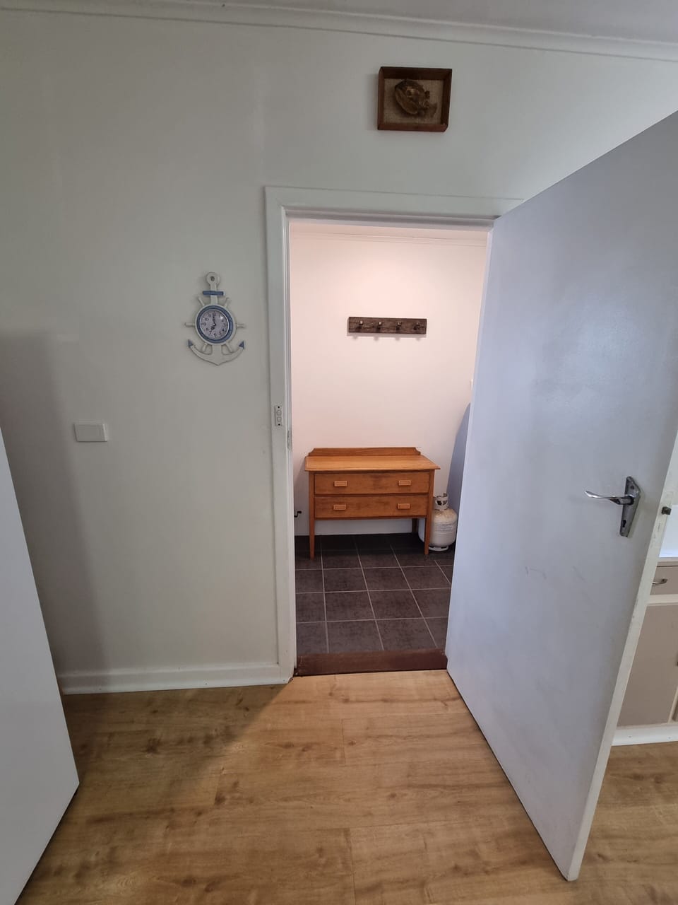 Front entry area