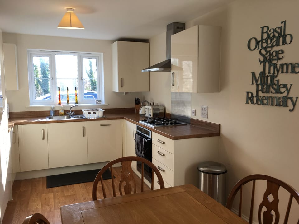 Very Spacious Kitchen & Dining 