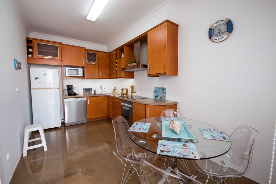 Modern and well equipped Kitchen