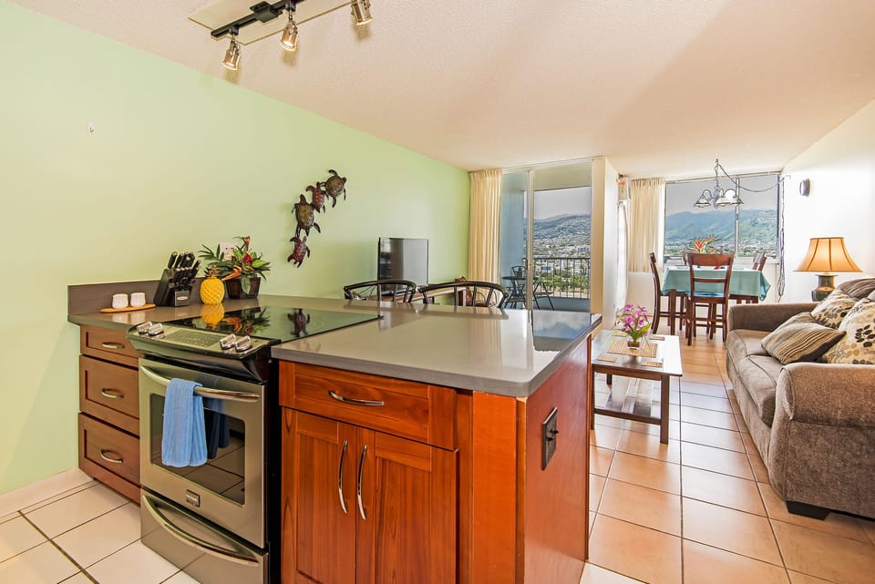 Fully Equipped Kitchen Ready to Cook