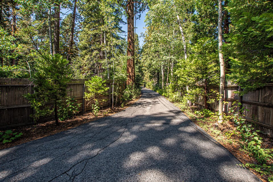 Cedar Hollow Lakefront - Driveway From HWY 89