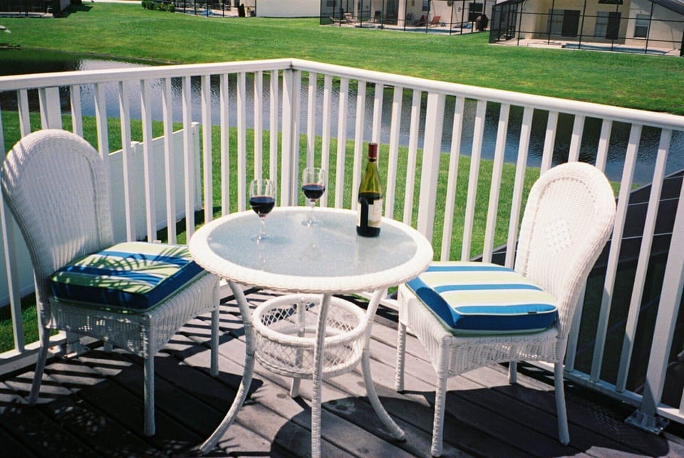 Relax on the balcony overlooking the lake and maybe see an alligator!