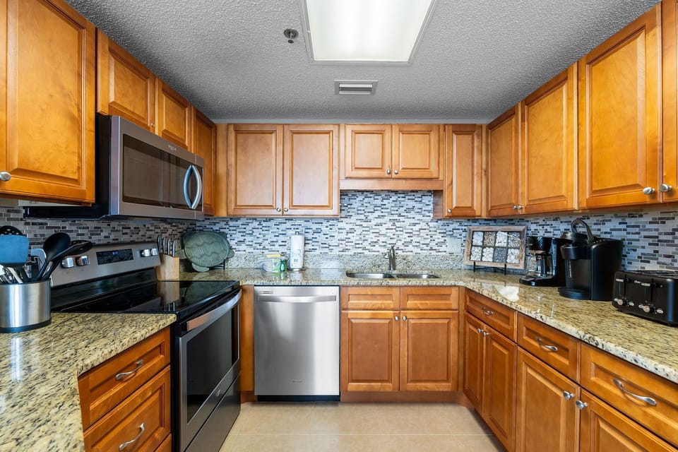 Kitchen with Custom Backsplash