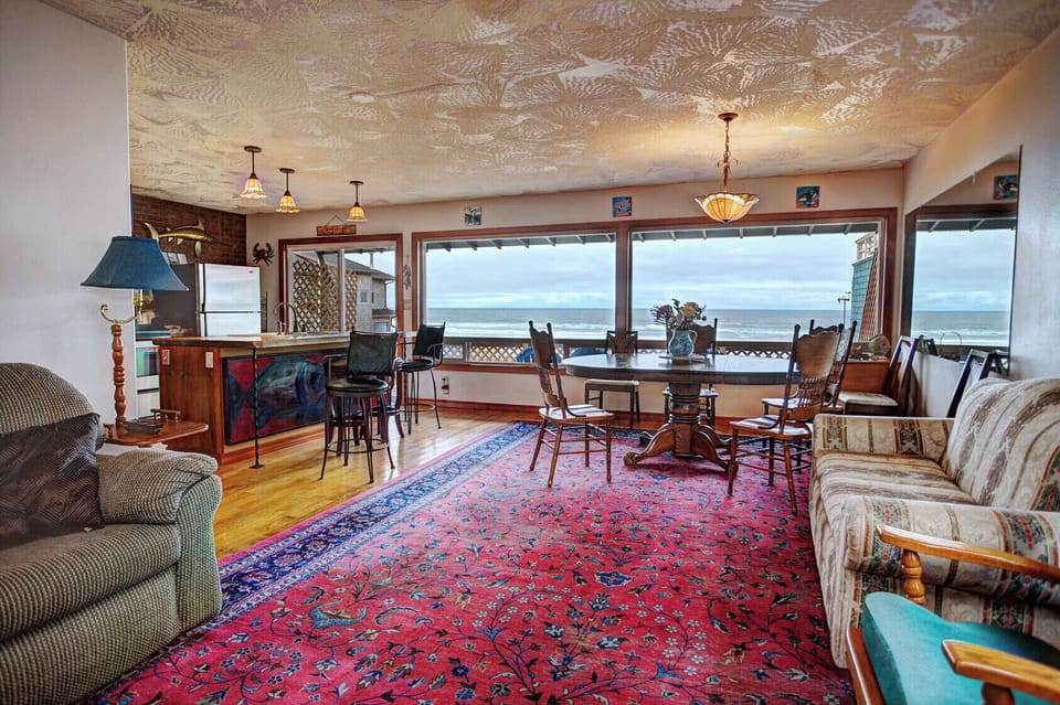 Now That's Classic Living!!