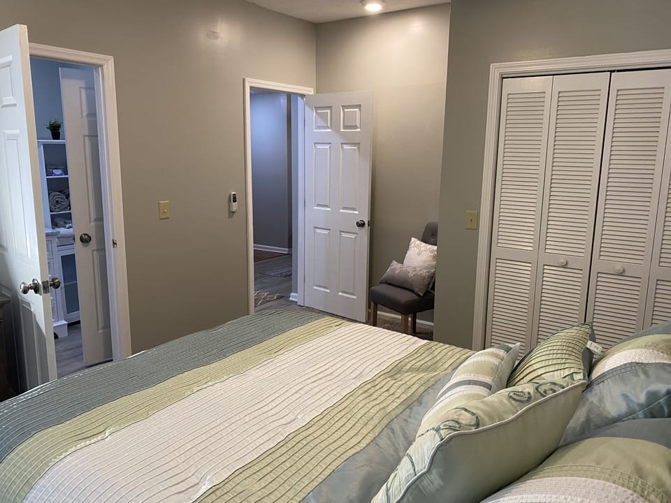 2nd bedroom with ensuite bath