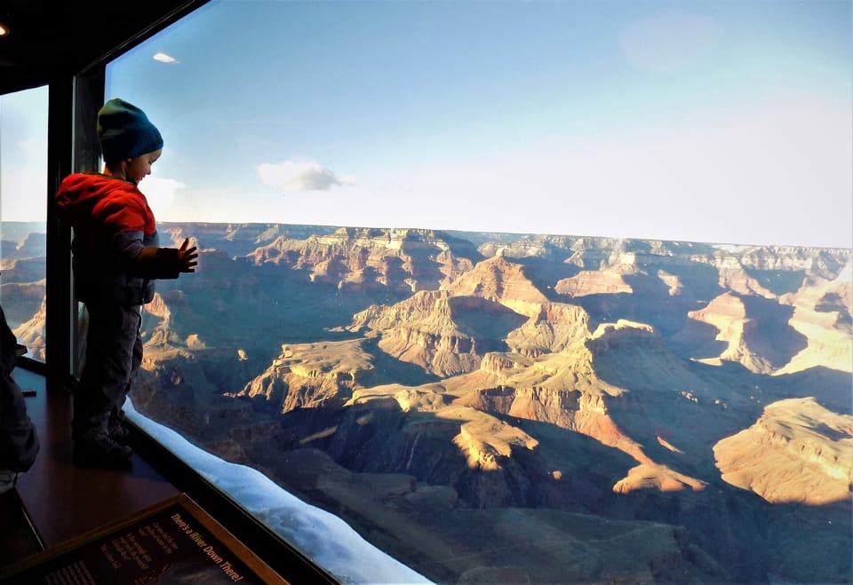 Make memories at Grand Canyon! 1 hour away!