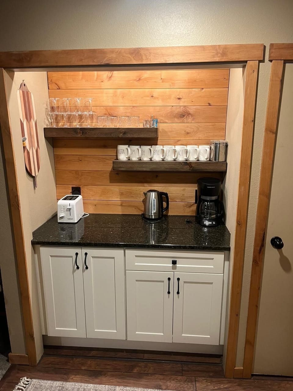 Coffee/Wine bar