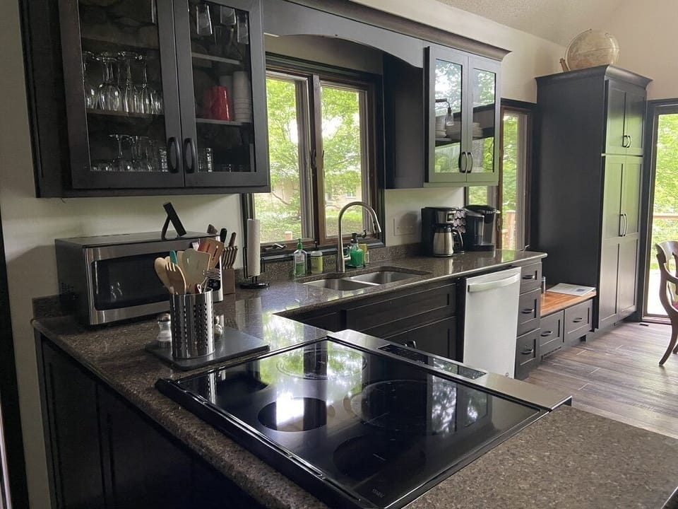Finally! A beautiful new kitchen inside to match the beauty outside.