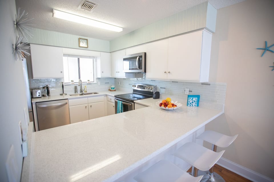 fully stocked kitchen 