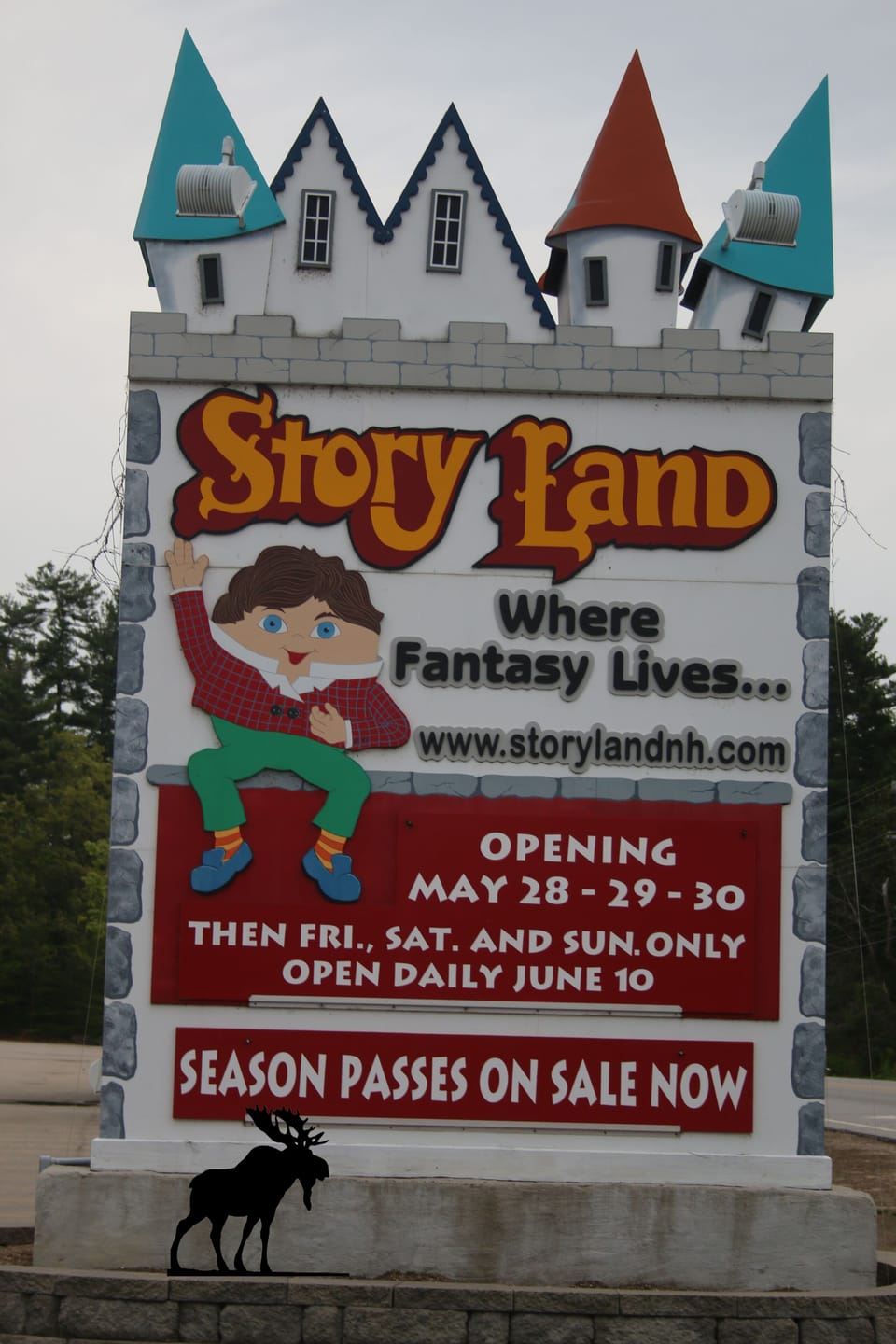 We're 15 minutes from Storyland.
