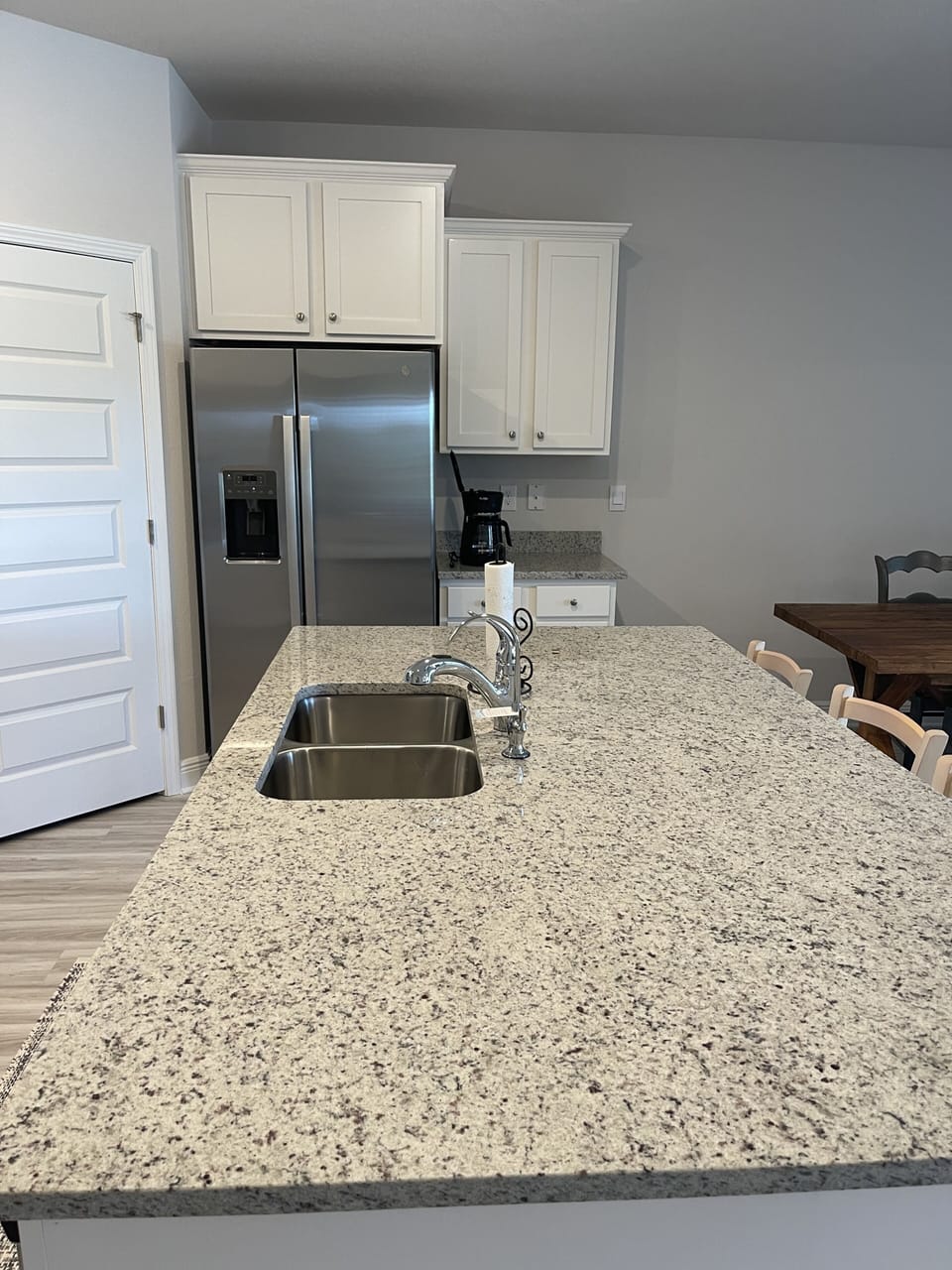 Kitchen island with 4 barstool seats