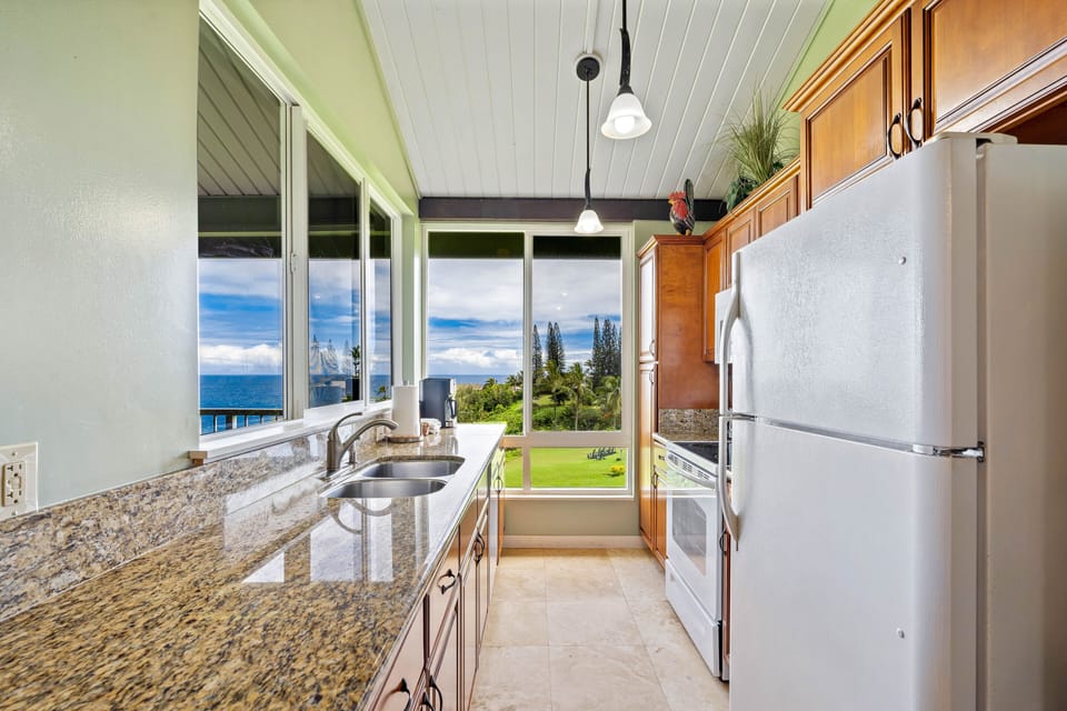 Fully stocked kitchen for all your dining needs