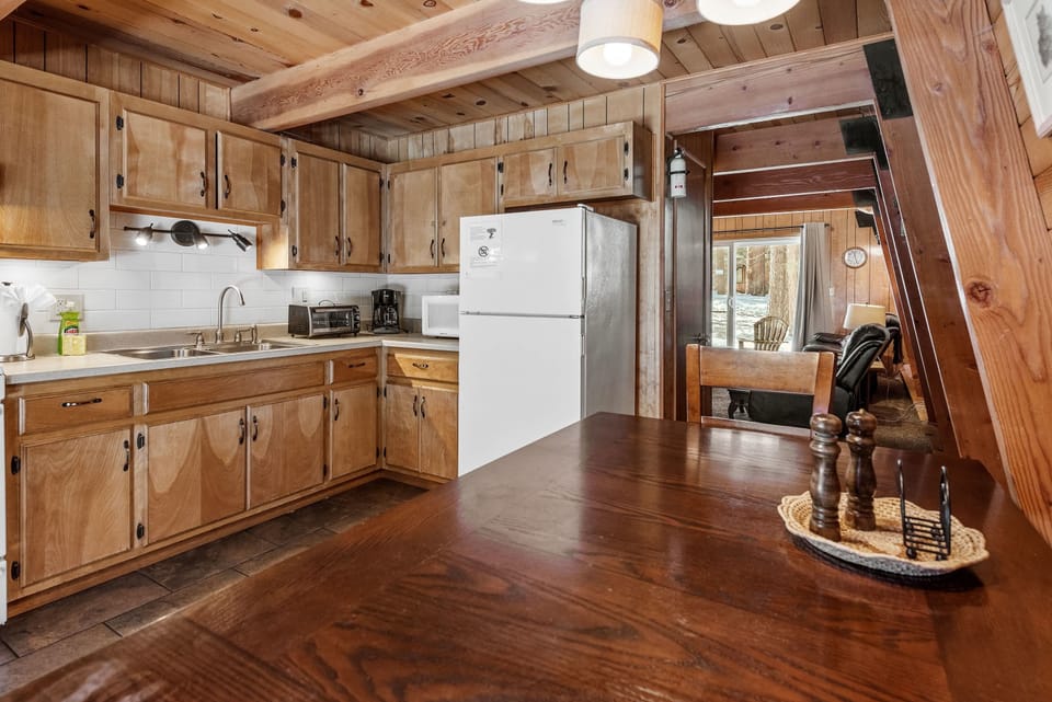 Fully equipped kitchen