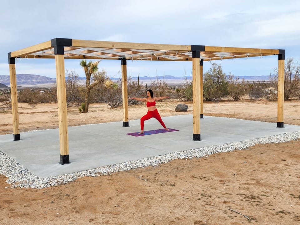 Shaded yoga & meditation platform