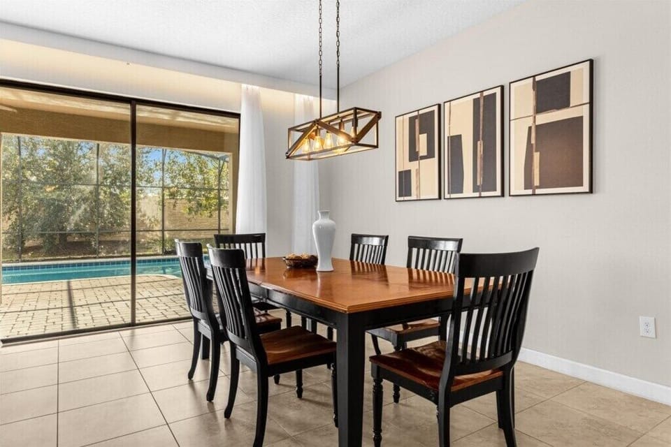 1532 Moon Valley Dr 4.jpg