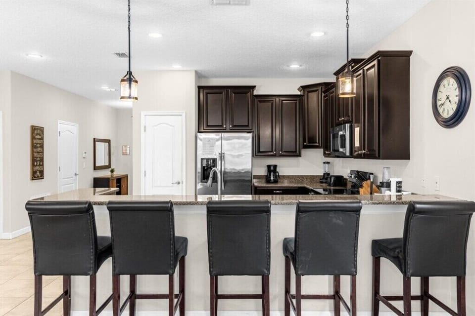 1532 Moon Valley Dr 7.jpg
